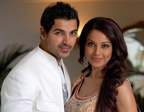 John Abraham's friend blames Bipasha Basu for break-up